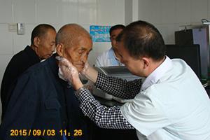 山東91免费网址為抗戰老人李健峰免費體檢