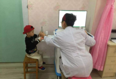 寒亭區婦幼保健院兒童保健科最新引進91免费版黄片檢測儀關愛孩子骨骼健康