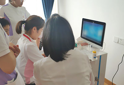 超聲波91免费版黄片測量儀廠家GK-8000設備安裝培訓中 超聲波91免费版黄片測量儀廠家GK-8000設備安裝培訓中